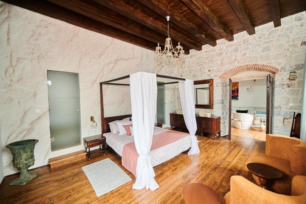 Luxury Palace * Kotor
